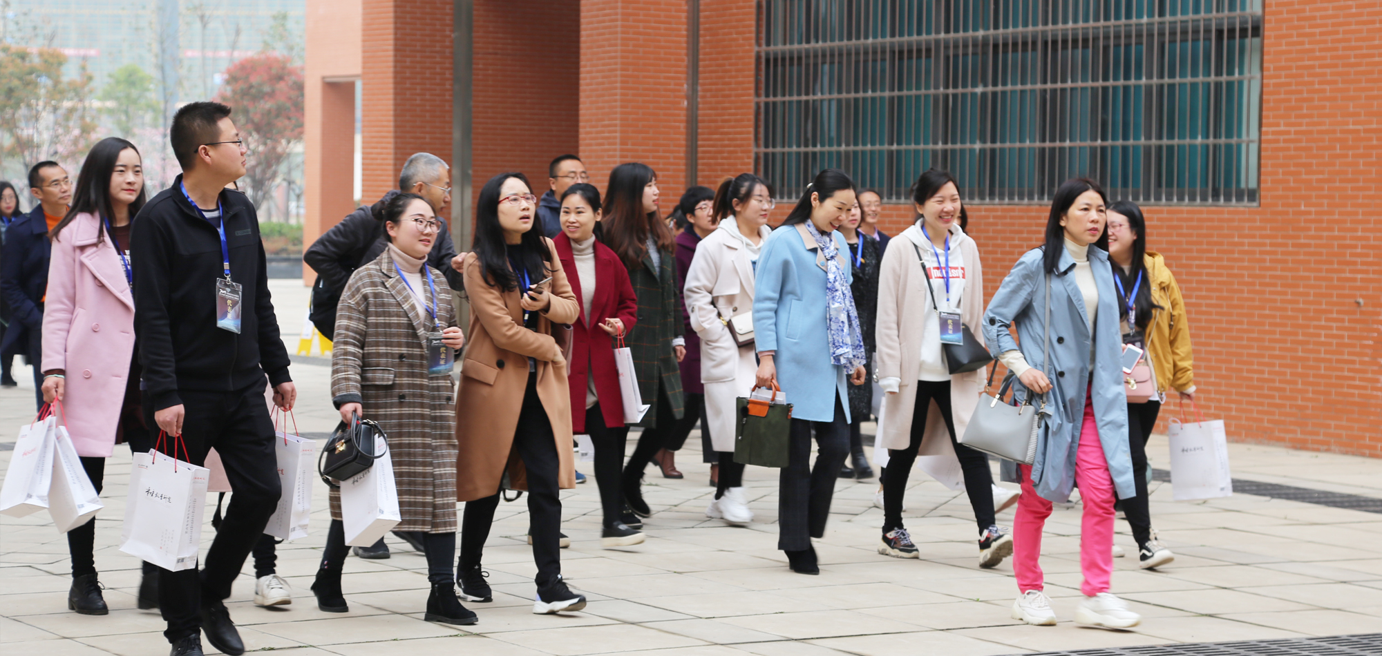 本次活動主要目的是調(diào)動全國名師資源，為教師發(fā)展服務(wù)，為名師提供展示交流平臺，為教師教育提供智力支撐，為區(qū)域教育發(fā)展提供服務(wù)支持。