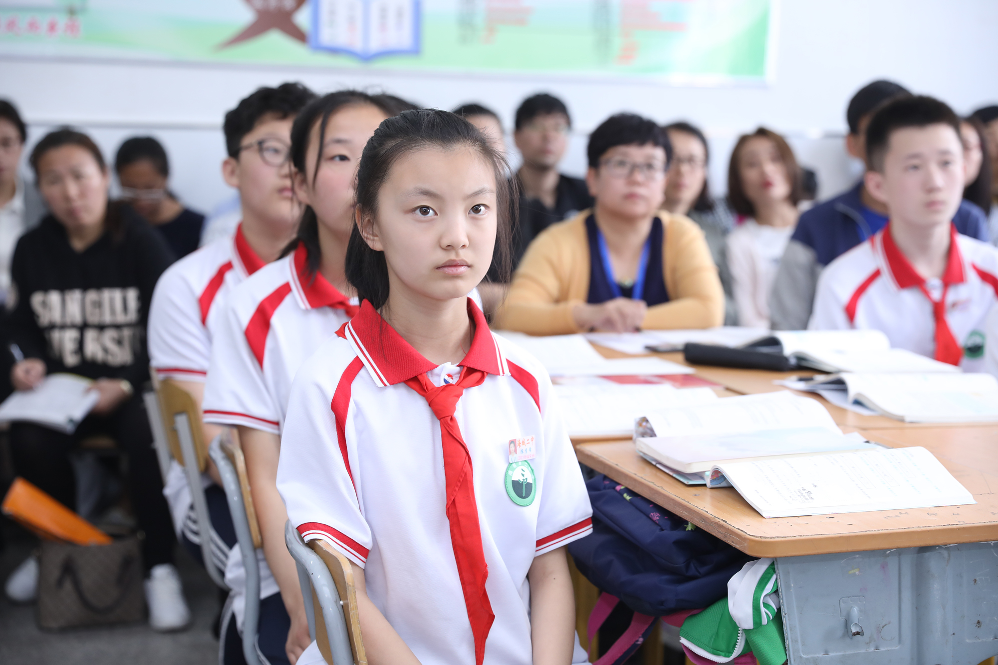 全國教學(xué)轉(zhuǎn)型與課堂創(chuàng)新高峰論壇課堂風(fēng)采展示美圖賞析。